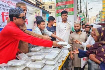 কিশোরগঞ্জে বঙ্গবন্ধুর জন্মবার্ষিকী উপলক্ষে জেলা ছাত্রলীগের ইফতার বিতরণ